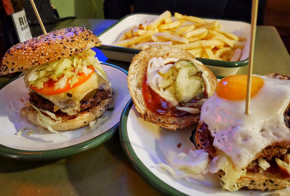 Bild: 2017-10/burgeramt-foodporn.jpg