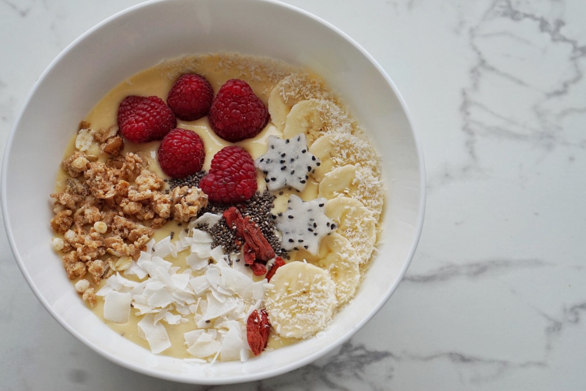 Bild: 2017-12/yellow-smoothie-bowl.jpg