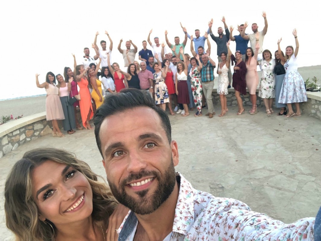 Bild: 2018-11/get-together-party.jpg